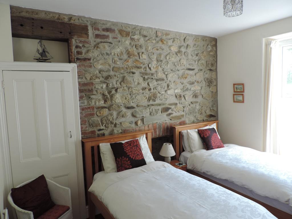 Fern Villa B&B Fishguard Ruang foto